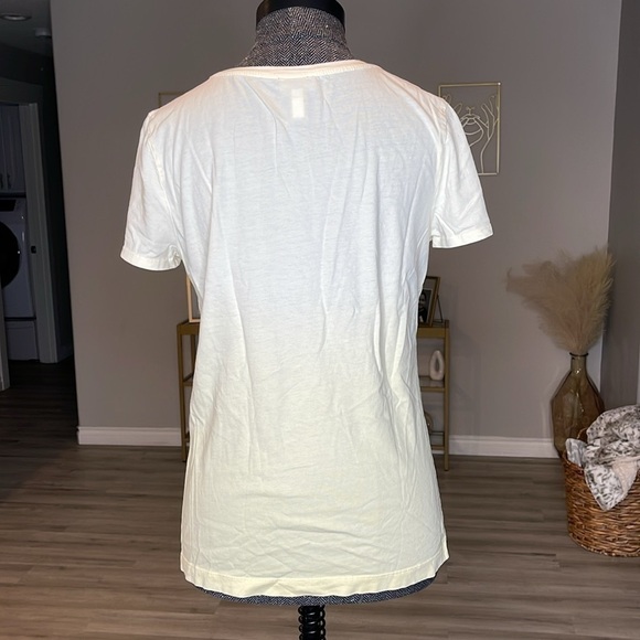 Chicos Ombre light yellow to white Embroidered Top Size 1 - Picture 4 of 4